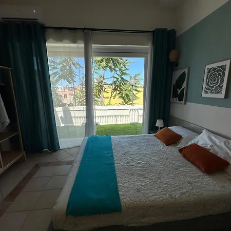 Διαμέρισμα Bella *